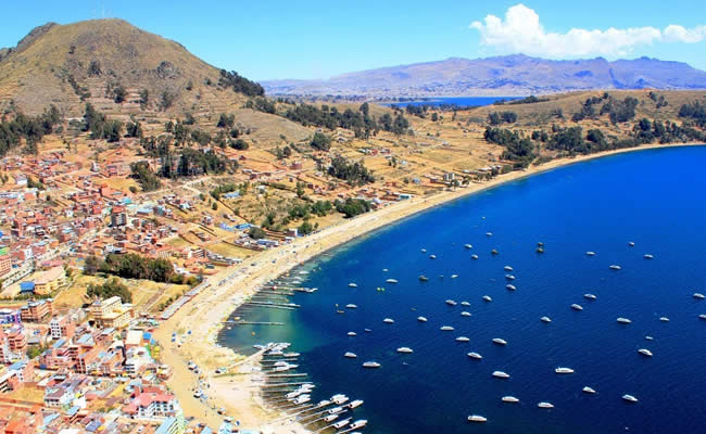 BUS PUNO - COPACABANA – LA PAZ | INCAS EXPEDITION - Tour en Transporte
